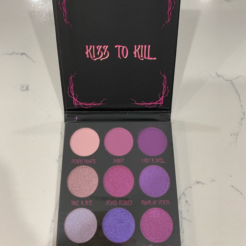 BH Cosmetics Kiss to Kill Eyeshadow Palette - Purple and Pink Shades